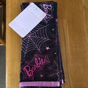 Barbie Black and Pink Spiderweb Bath Towel